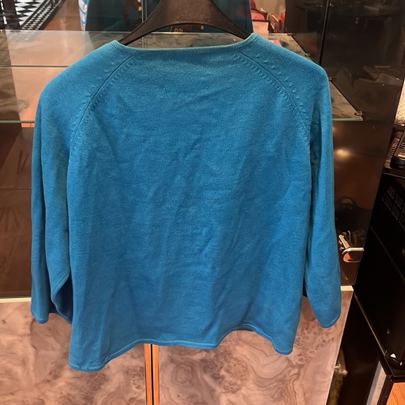 Michael Simon turquoise Large cardigan w/ beaded monkeys - Excellent condition - Picture 8 of 8